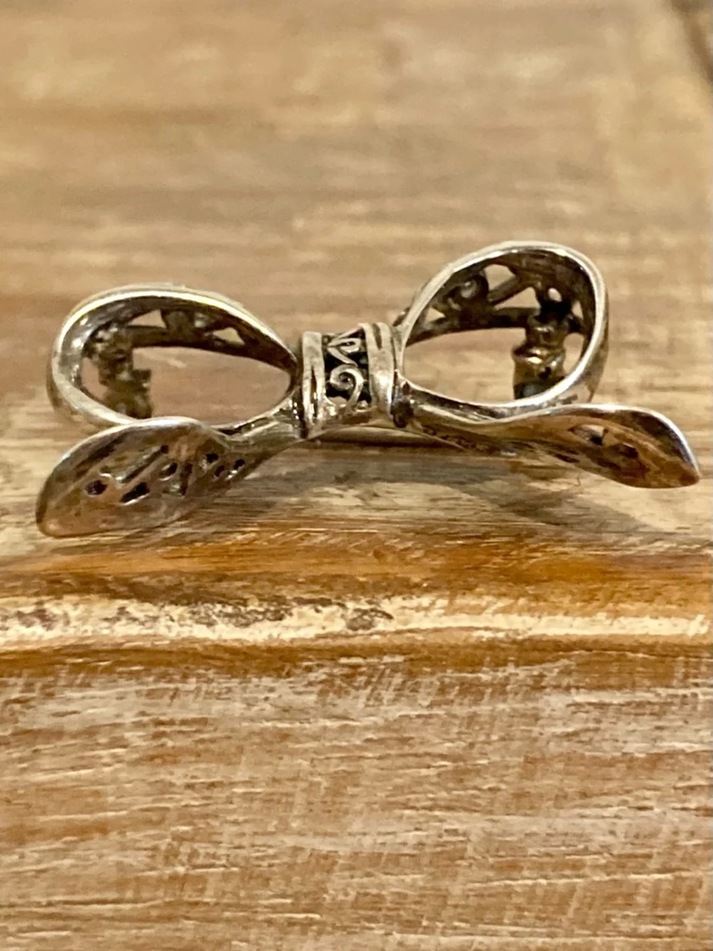 Silver Tone Bow Brooch Pin